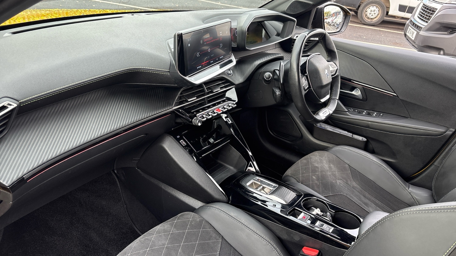 Used Peugeot 208 2022 for sale - 76302901: Photo 9