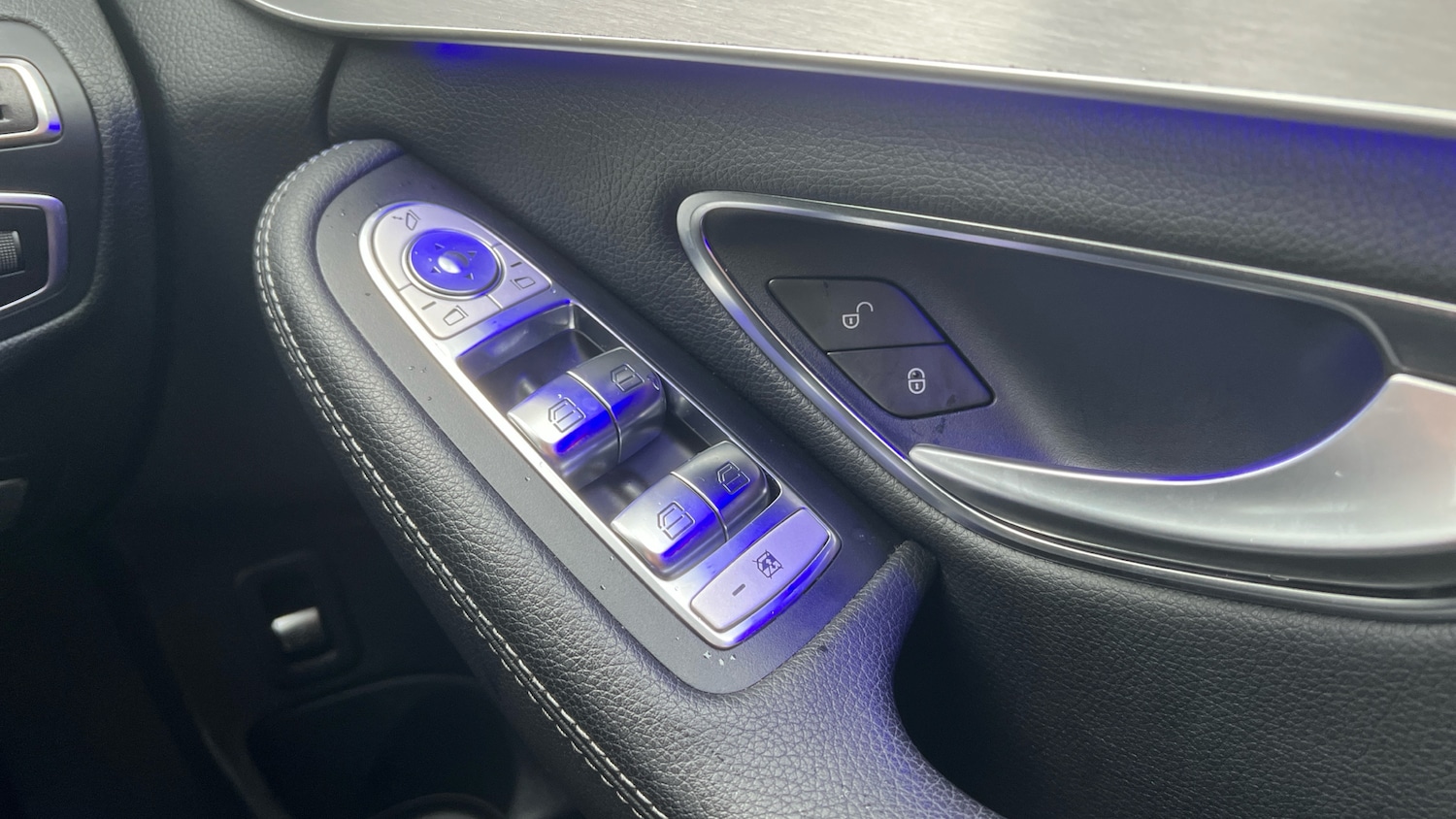 Used Mercedes-Benz C Class 2020 for sale - 77406829: Photo 28