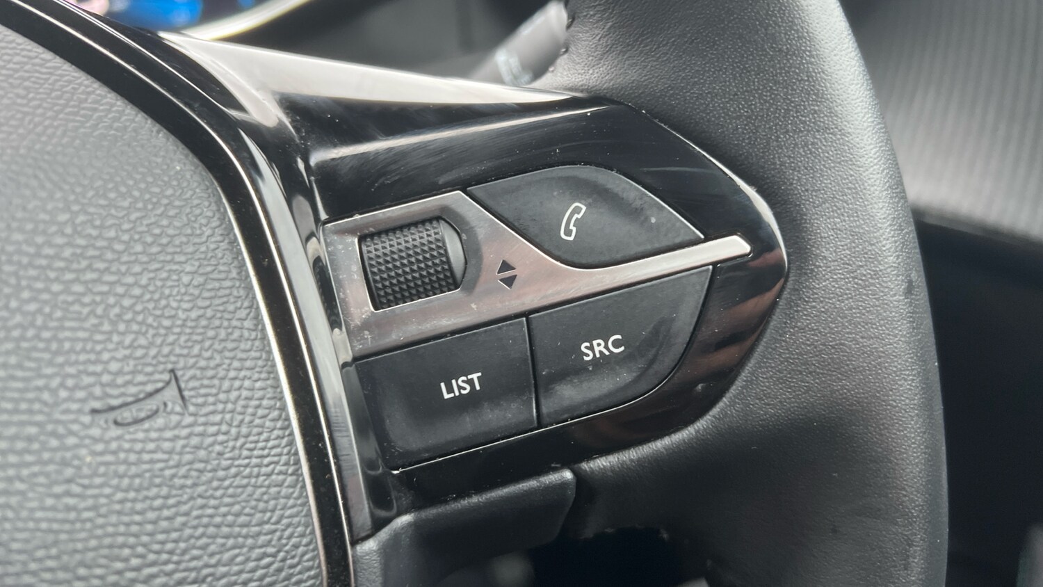 Used Peugeot 208 2022 for sale - 77459611: Photo 22