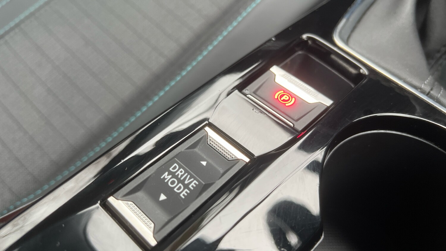 Used Peugeot 208 2022 for sale - 77459611: Photo 24