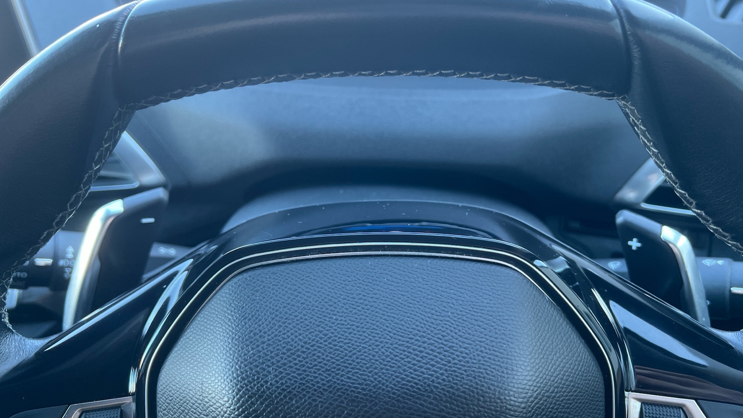 Used Peugeot 5008 2020 for sale - 77086469: Photo 23