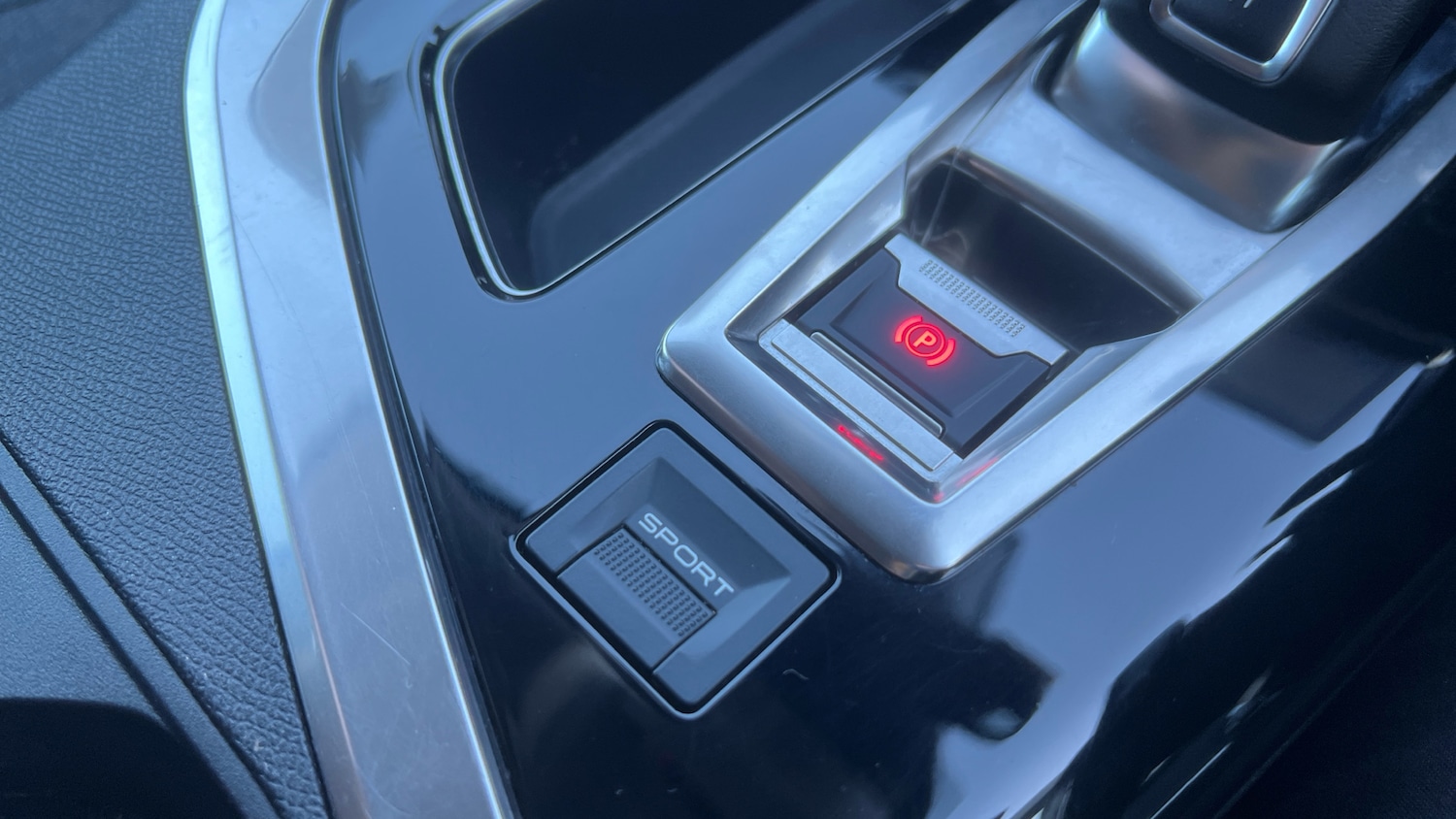 Used Peugeot 5008 2020 for sale - 77086469: Photo 25