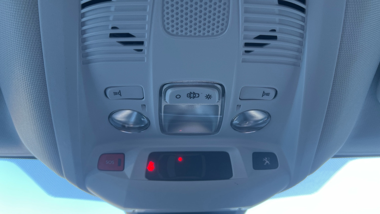 Used Peugeot 5008 2020 for sale - 77086469: Photo 37