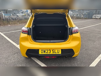 Used Peugeot 208 2023 for sale - 77946987: Photo