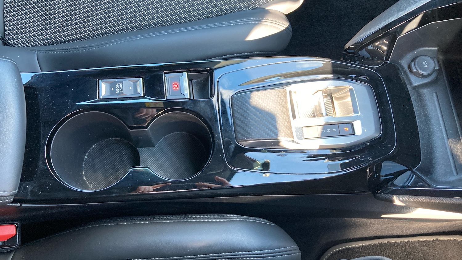 Used Peugeot 2008 2022 for sale - 78025949: Photo 31