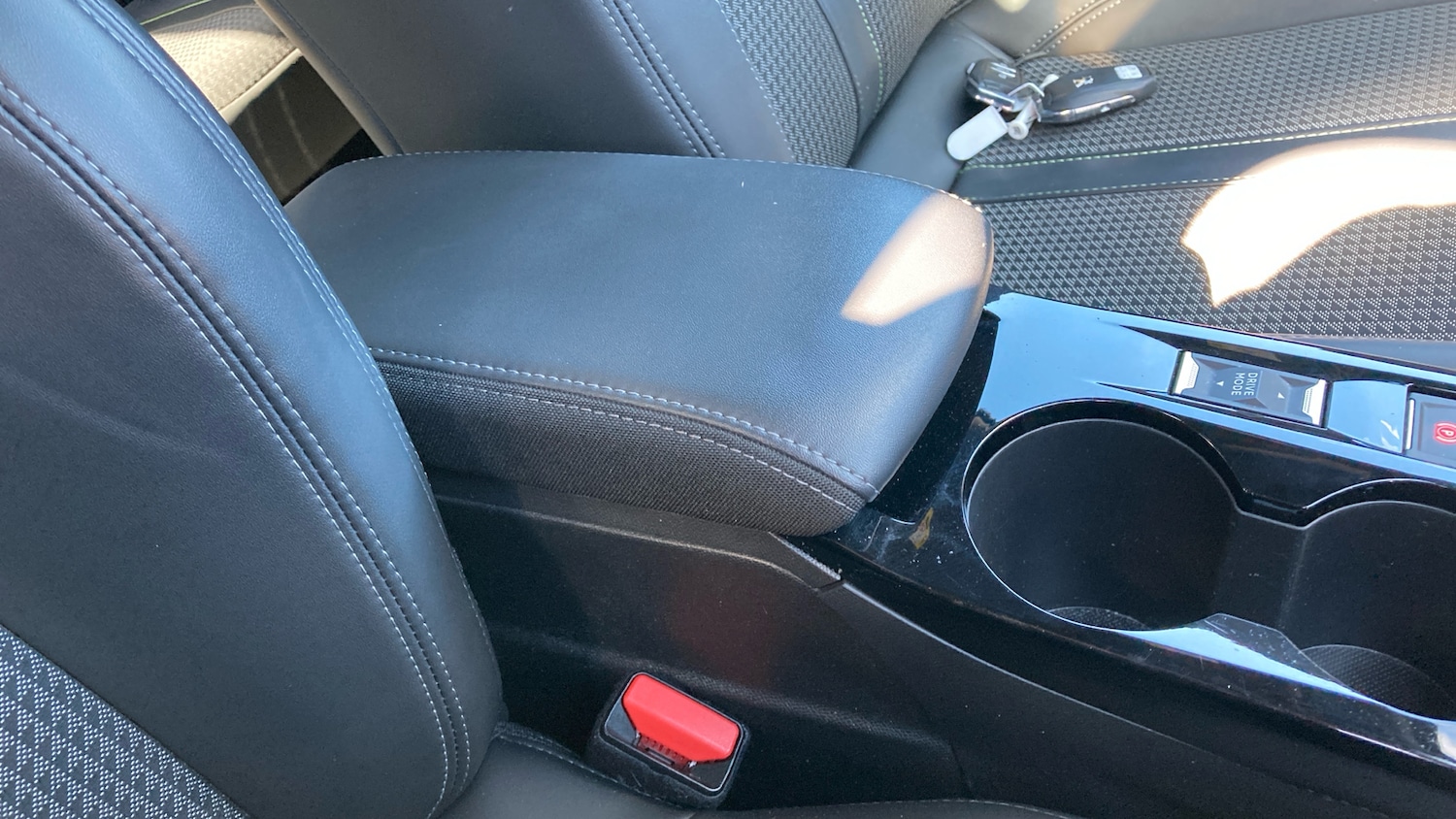 Used Peugeot 2008 2022 for sale - 78025949: Photo 32