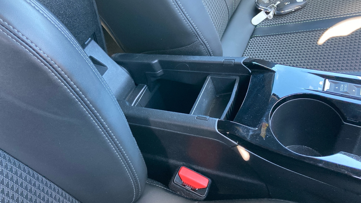 Used Peugeot 2008 2022 for sale - 78025949: Photo 33