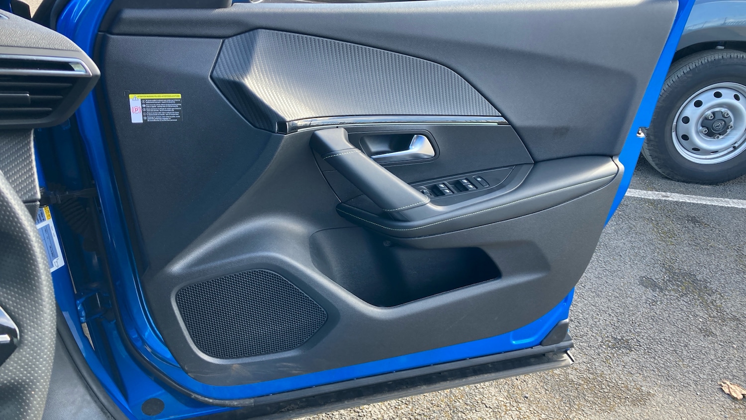 Used Peugeot 2008 2022 for sale - 78025949: Photo 43