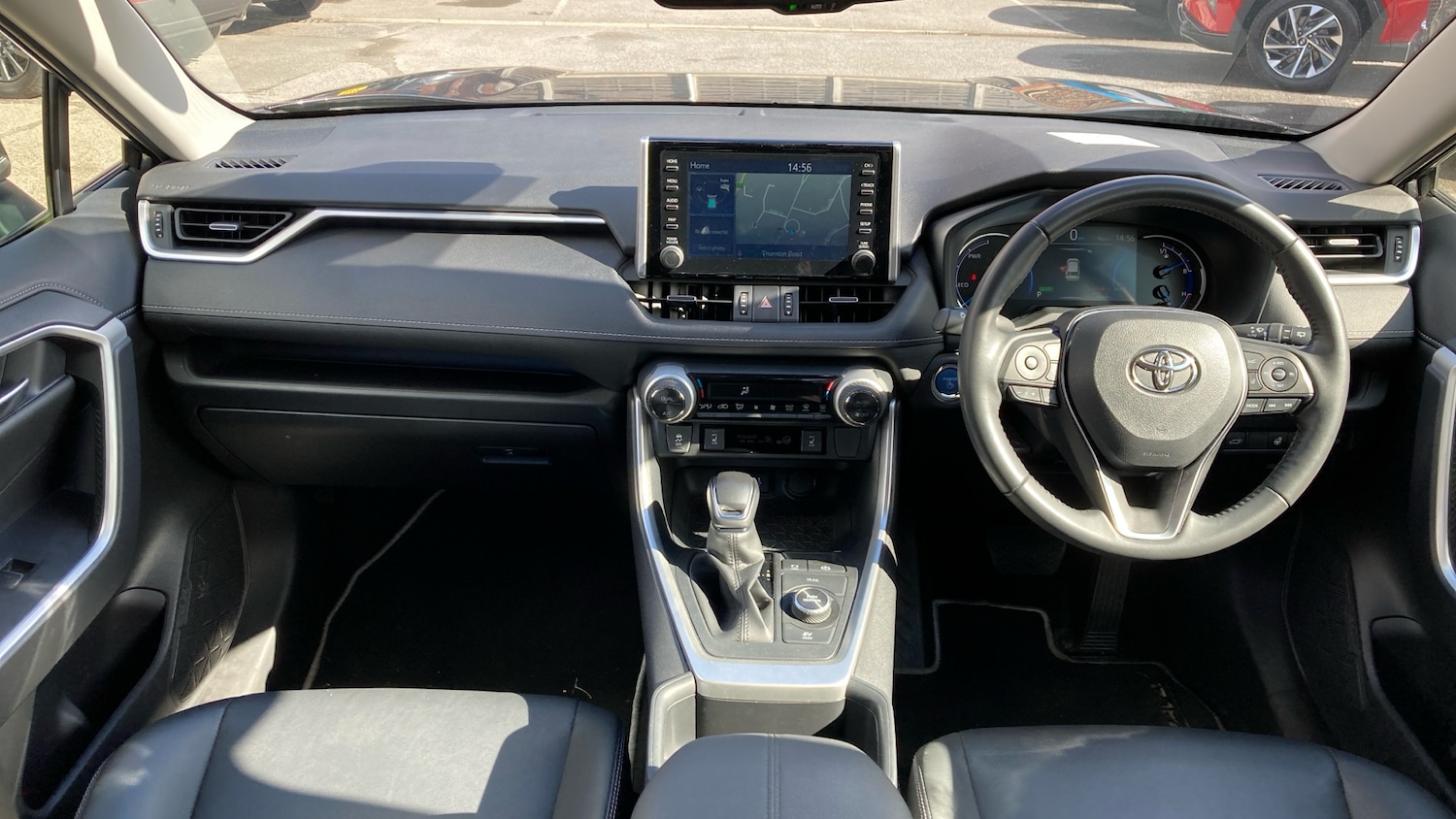 Used Toyota RAV4 2022 for sale - 76415650: Photo 10