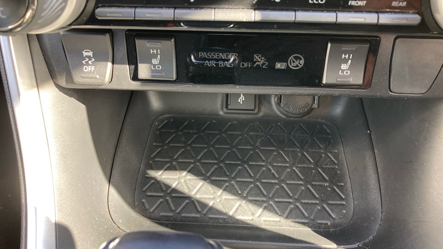 Used Toyota RAV4 2022 for sale - 76415650: Photo 22