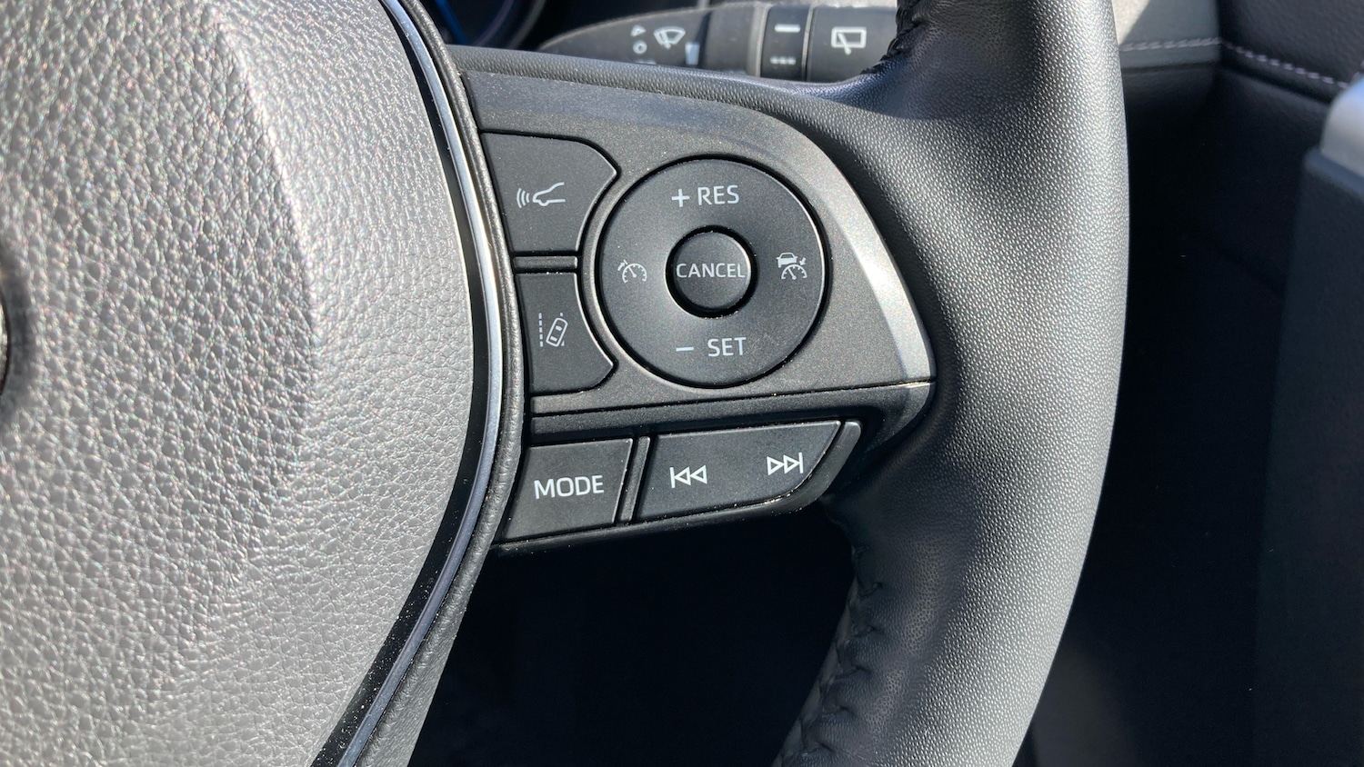 Used Toyota RAV4 2022 for sale - 76415650: Photo 26