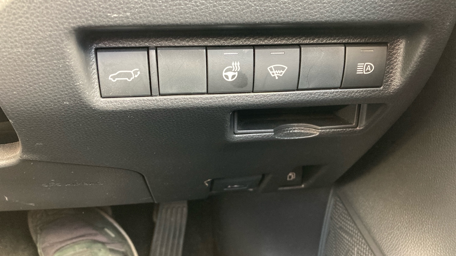 Used Toyota RAV4 2022 for sale - 76415650: Photo 29