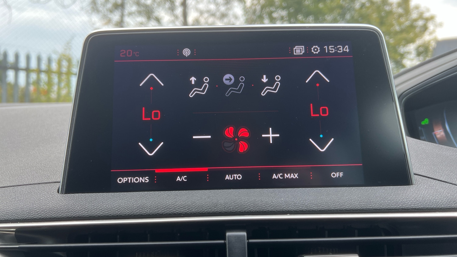 Used Peugeot 3008 2017 for sale - 76076296: Photo 24