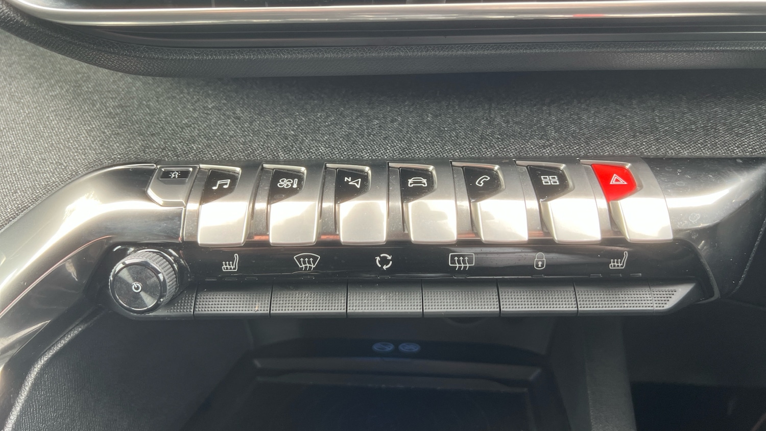 Used Peugeot 3008 2017 for sale - 76076296: Photo 25