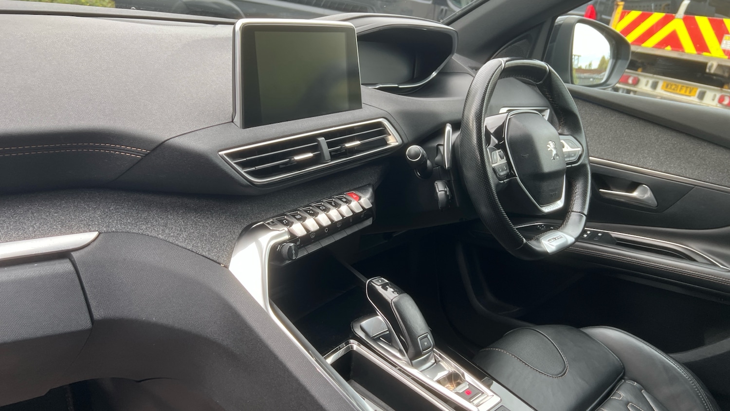 Used Peugeot 3008 2017 for sale - 76076296: Photo 9