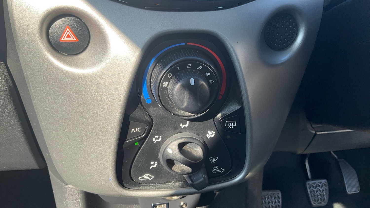 Vehicle 28