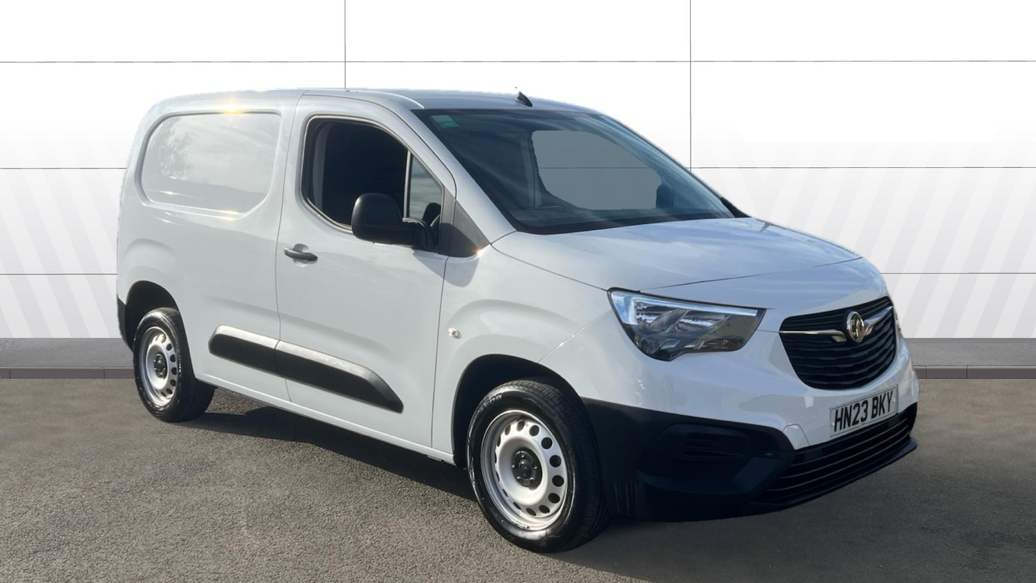 Used Vauxhall Combo 2023 for sale - 76340008: Photo 1