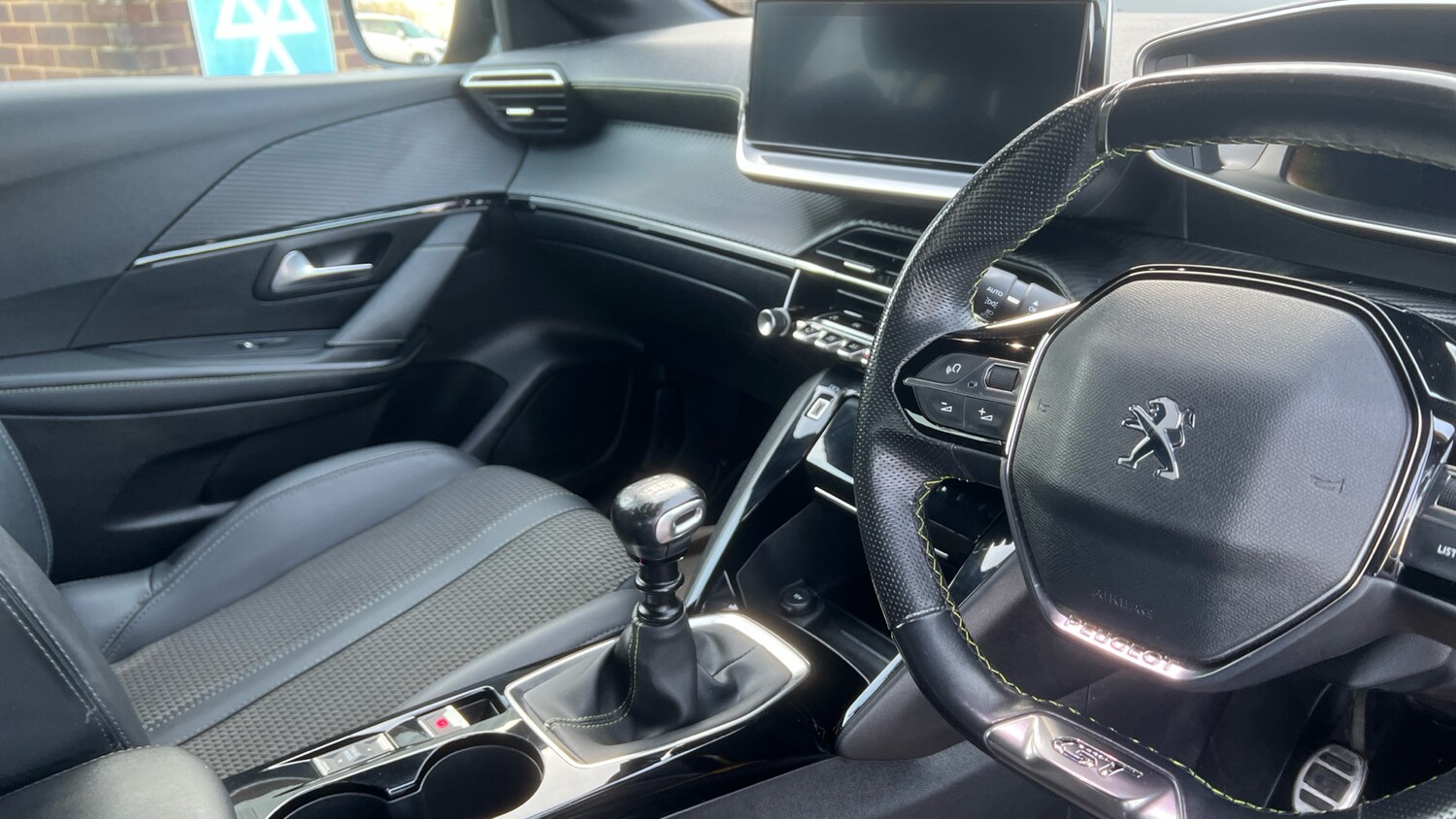 Used Peugeot 208 2022 for sale - 76638550: Photo 14
