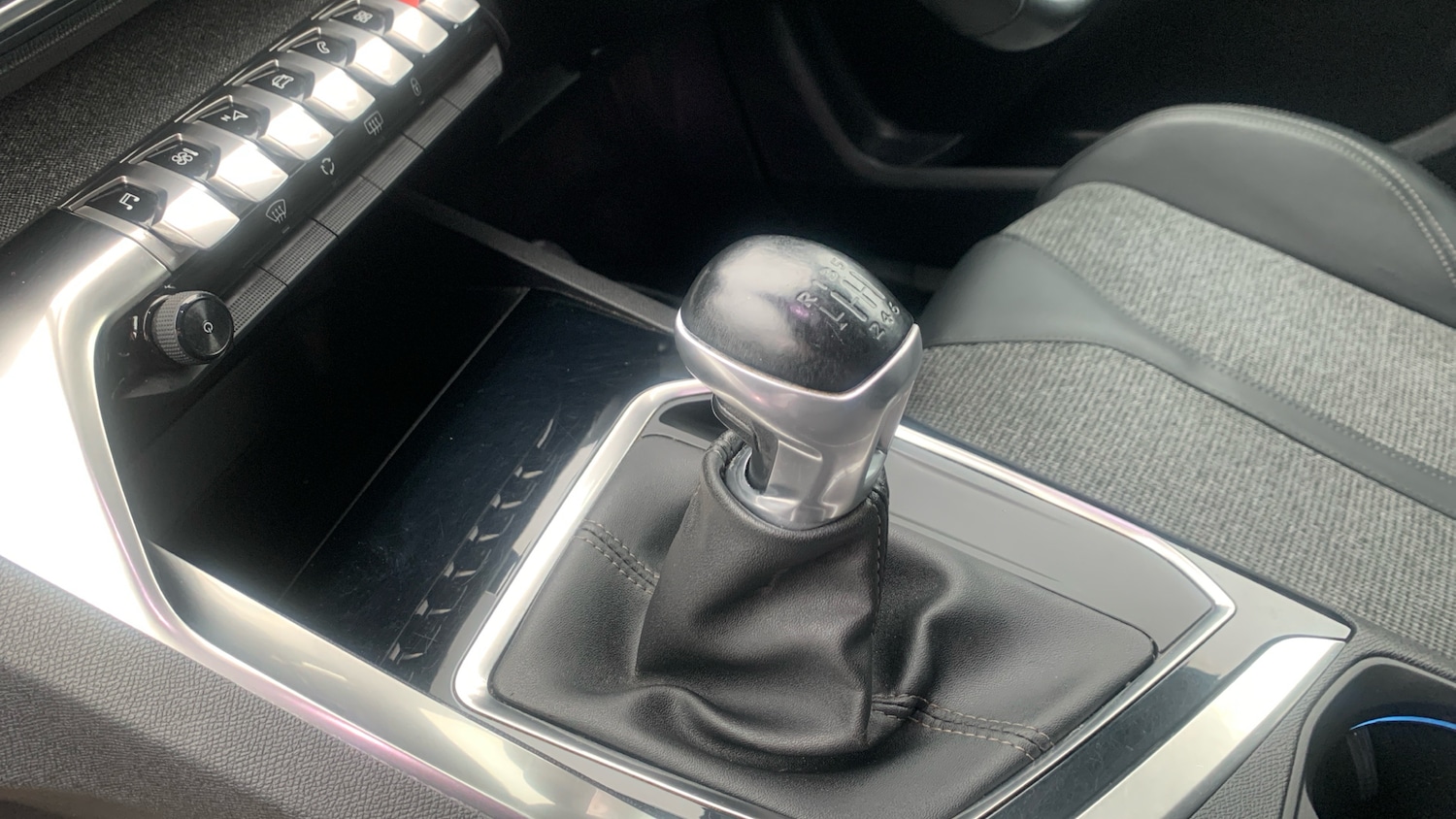 Used Peugeot 3008 2019 for sale - 77459608: Photo 13