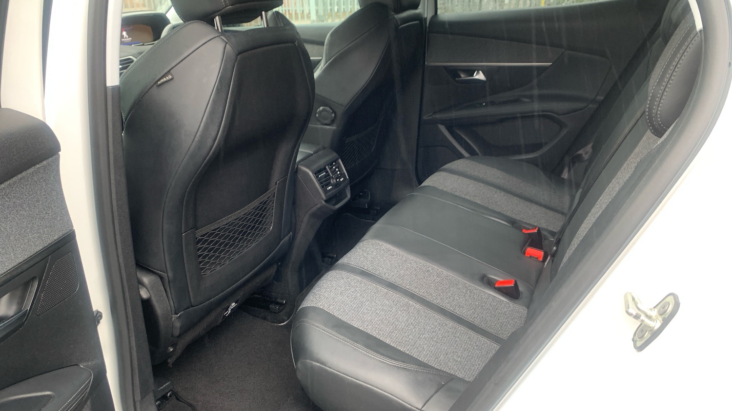 Used Peugeot 3008 2019 for sale - 77459608: Photo 16