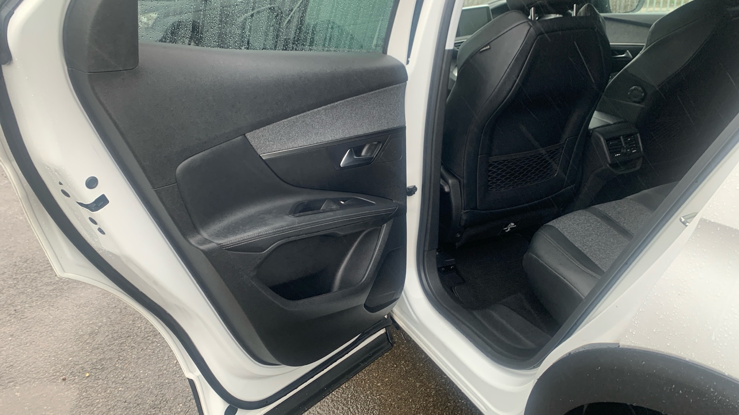 Used Peugeot 3008 2019 for sale - 77459608: Photo 24