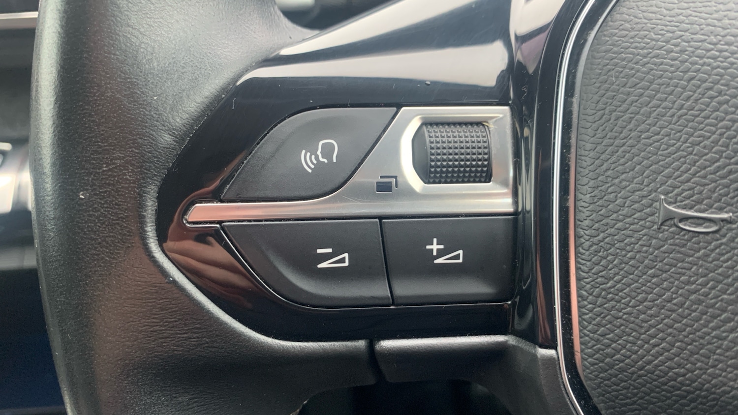 Used Peugeot 3008 2019 for sale - 77459608: Photo 30