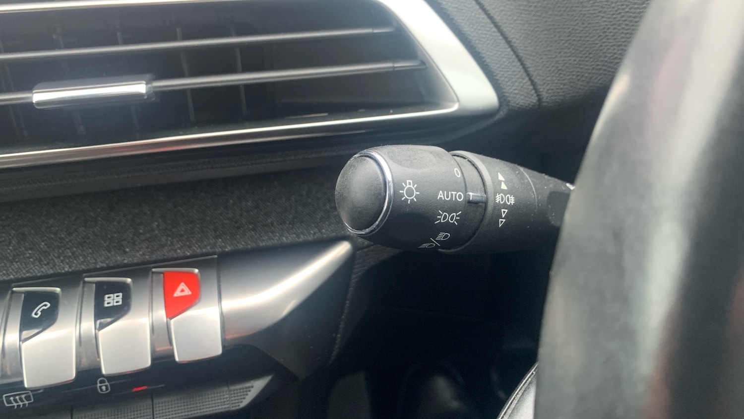 Used Peugeot 3008 2019 for sale - 77459608: Photo 33