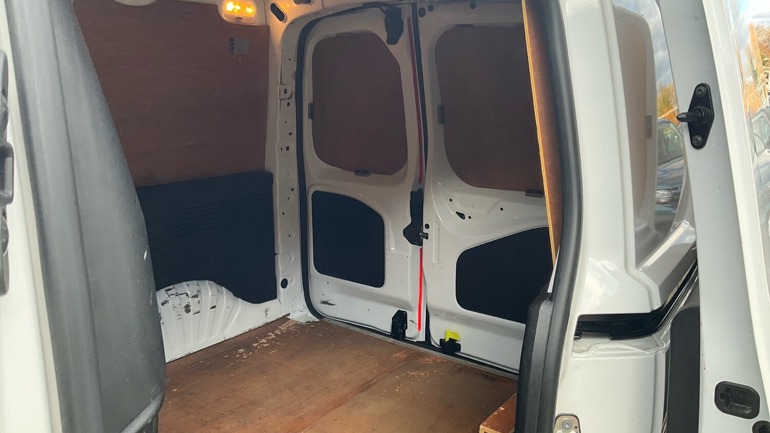 Used Peugeot Partner 2019 for sale - 78055595: Photo 17