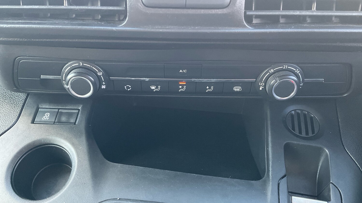 Used Peugeot Partner 2019 for sale - 78055595: Photo 30