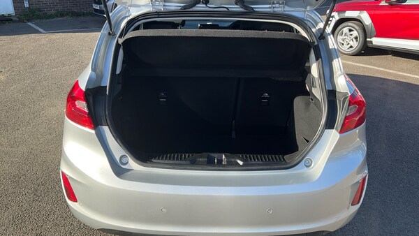 Used Ford Fiesta 2019 for sale - 76144508: Photo 4