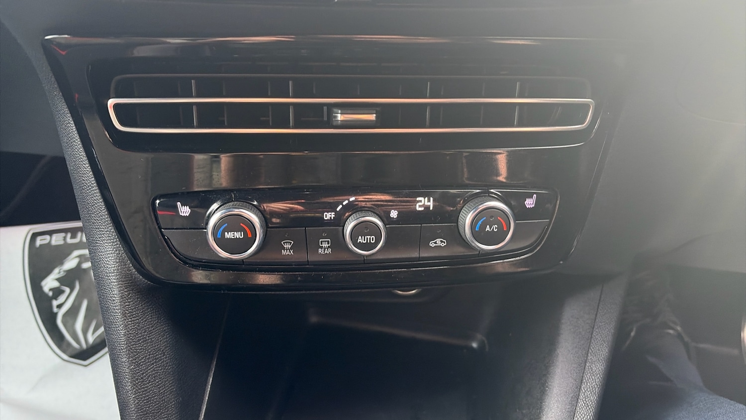 Used Vauxhall Mokka 2023 for sale - 77945974: Photo 28