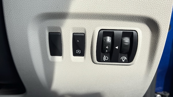 Used Renault Captur 2019 for sale - 75466698: Photo 23