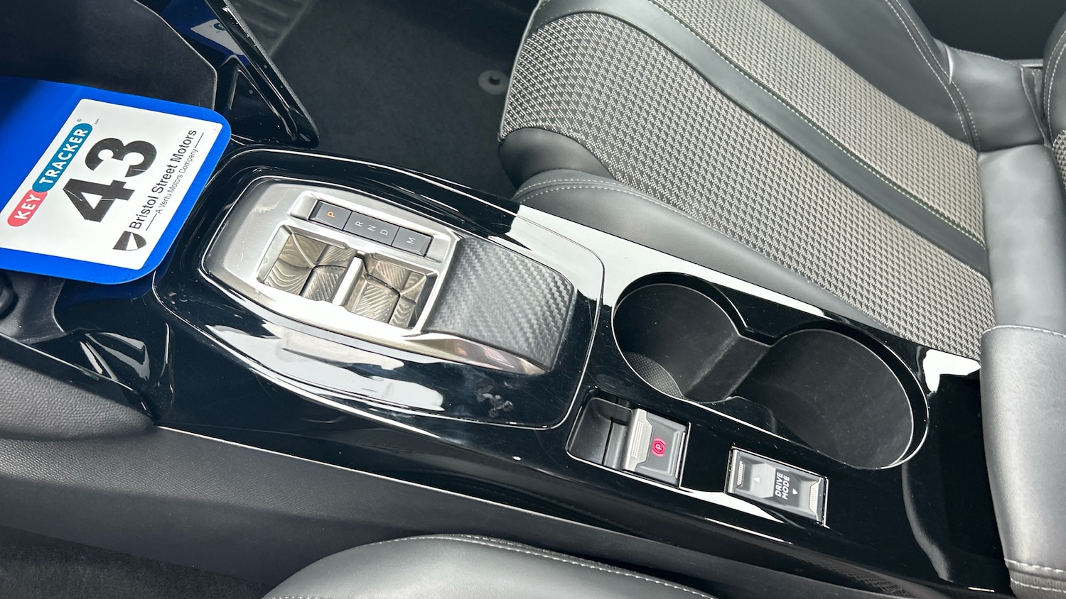 Used Peugeot 2008 2023 for sale - 76430713: Photo 13