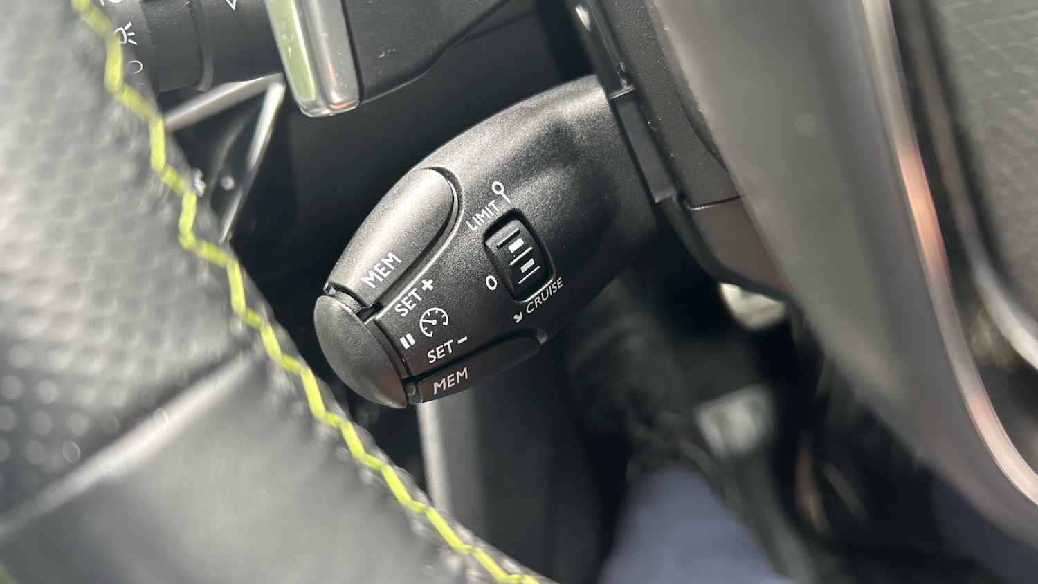 Used Peugeot 2008 2023 for sale - 76430713: Photo 24