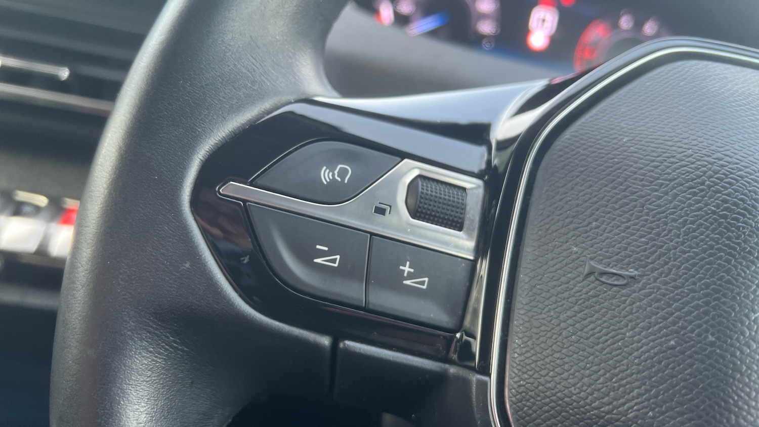 Used Peugeot 3008 2022 for sale - 77115795: Photo 21