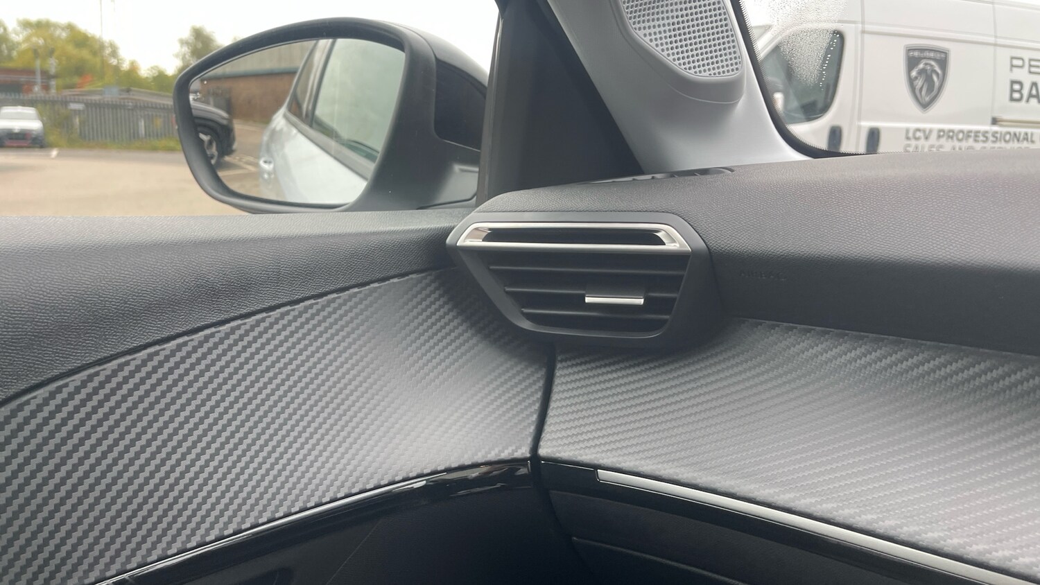 Used Peugeot 208 2025 for sale - 76219631: Photo 43