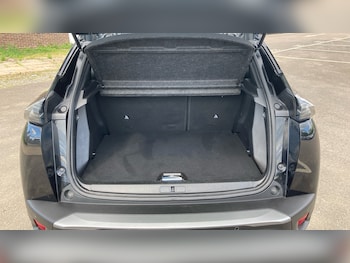 Used Peugeot 2008 2024 for sale - 78439661: Photo