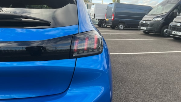 Used Peugeot 208 2023 for sale - 76193063: Photo 40