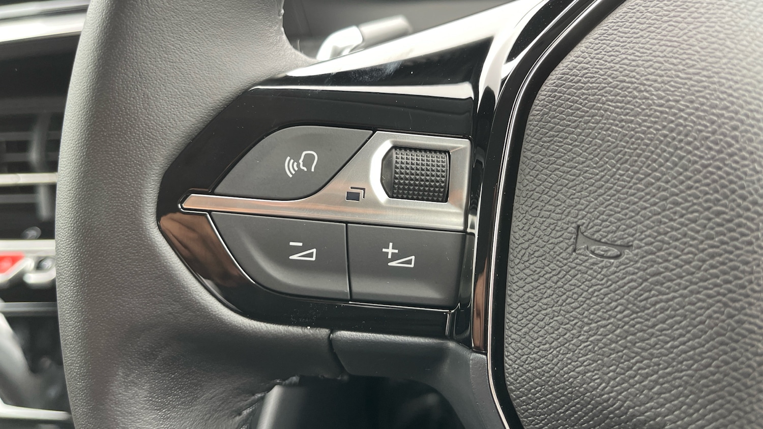 Used Peugeot 208 2025 for sale - 77094369: Photo 28