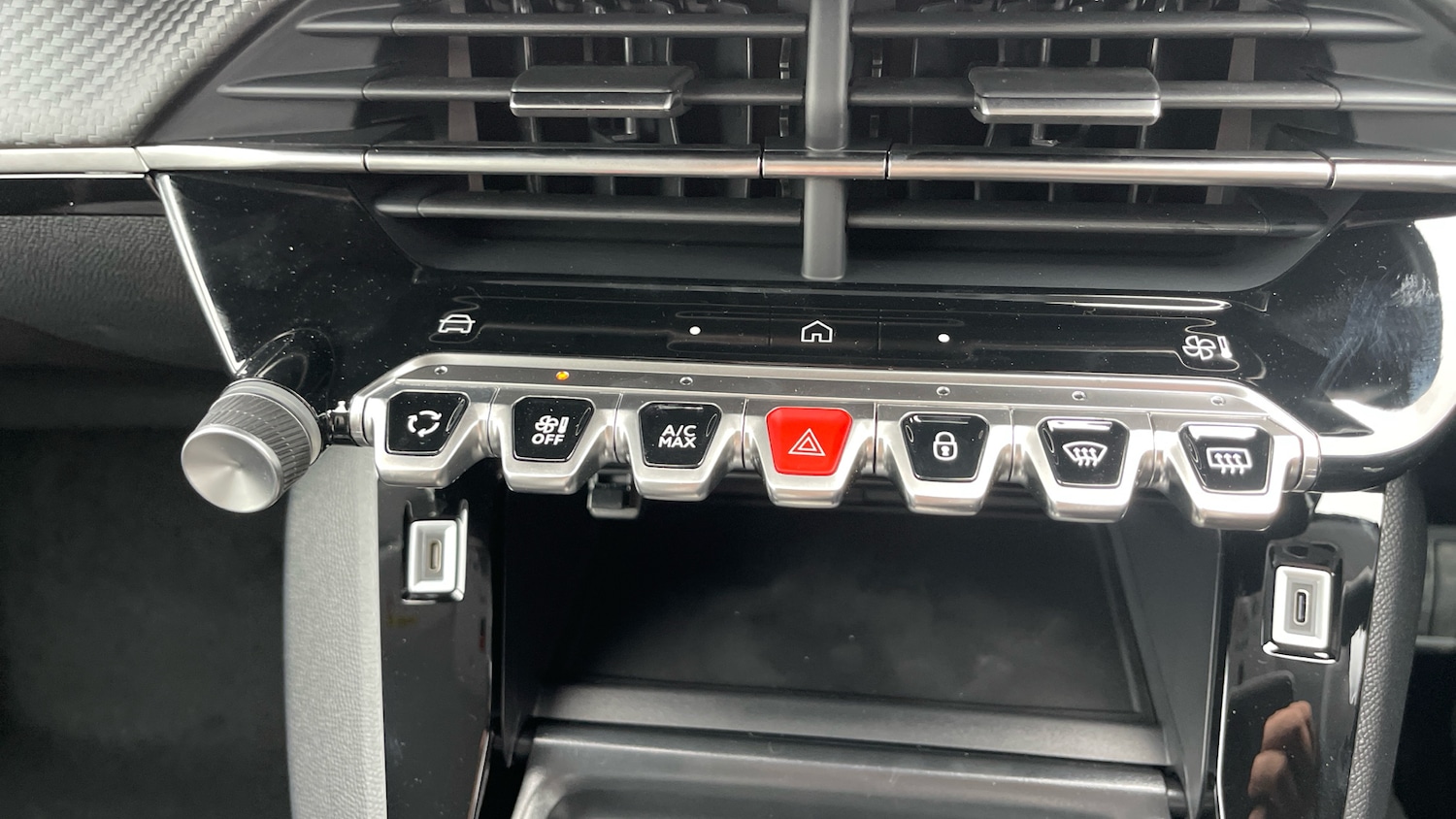 Used Peugeot 208 2025 for sale - 77094369: Photo 37