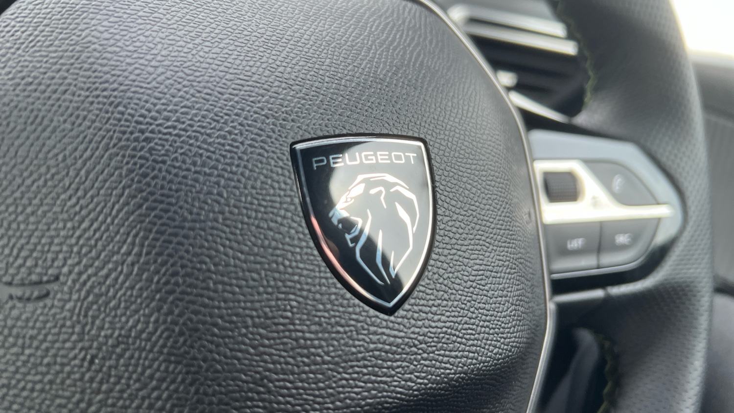 Used Peugeot 208 2024 for sale - 77377946: Photo 25