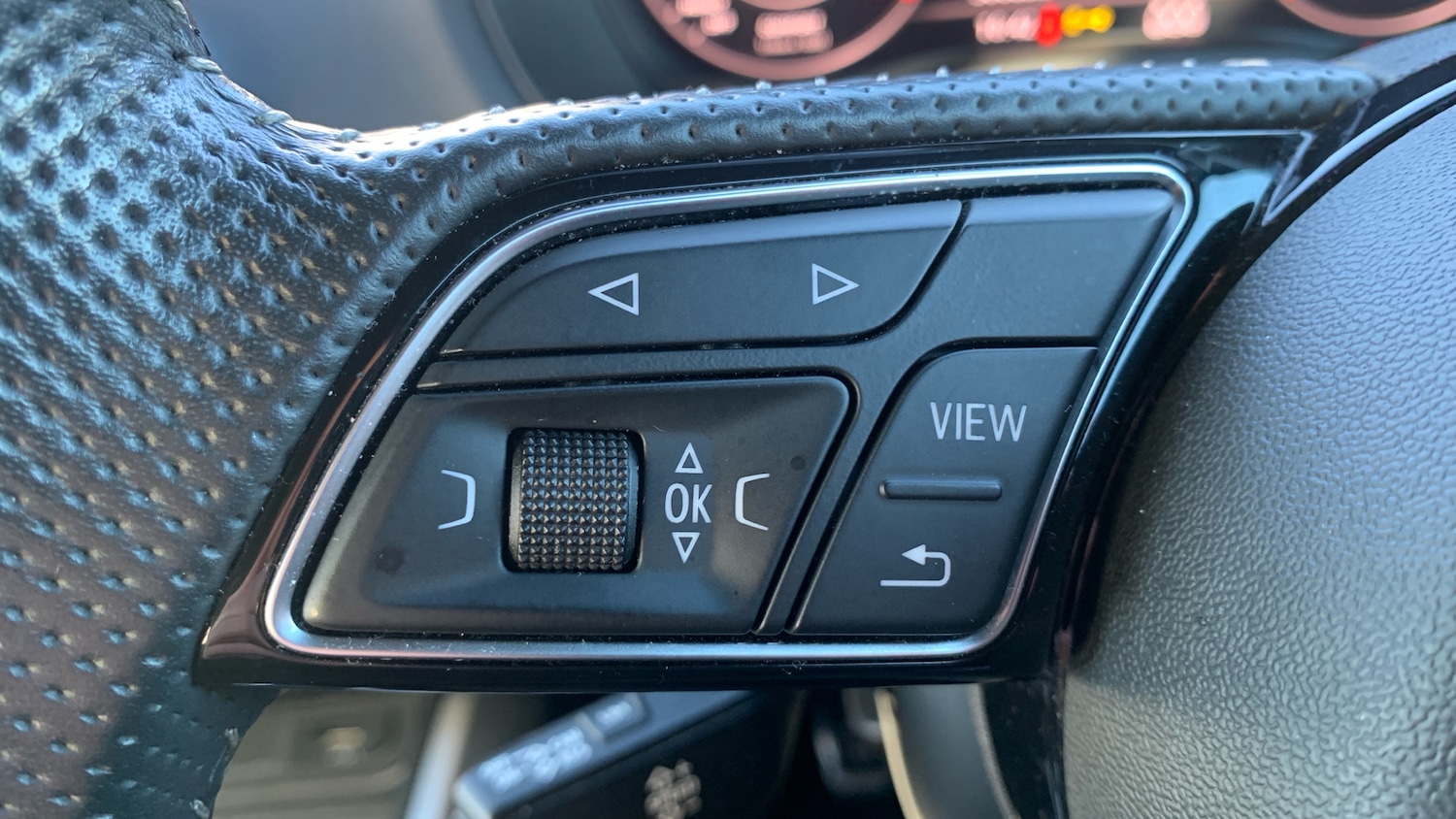 Used Audi Q2 2018 for sale - 76694165: Photo 30