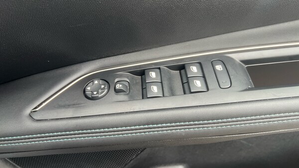 Used Peugeot 3008 2024 for sale - 76159866: Photo 31