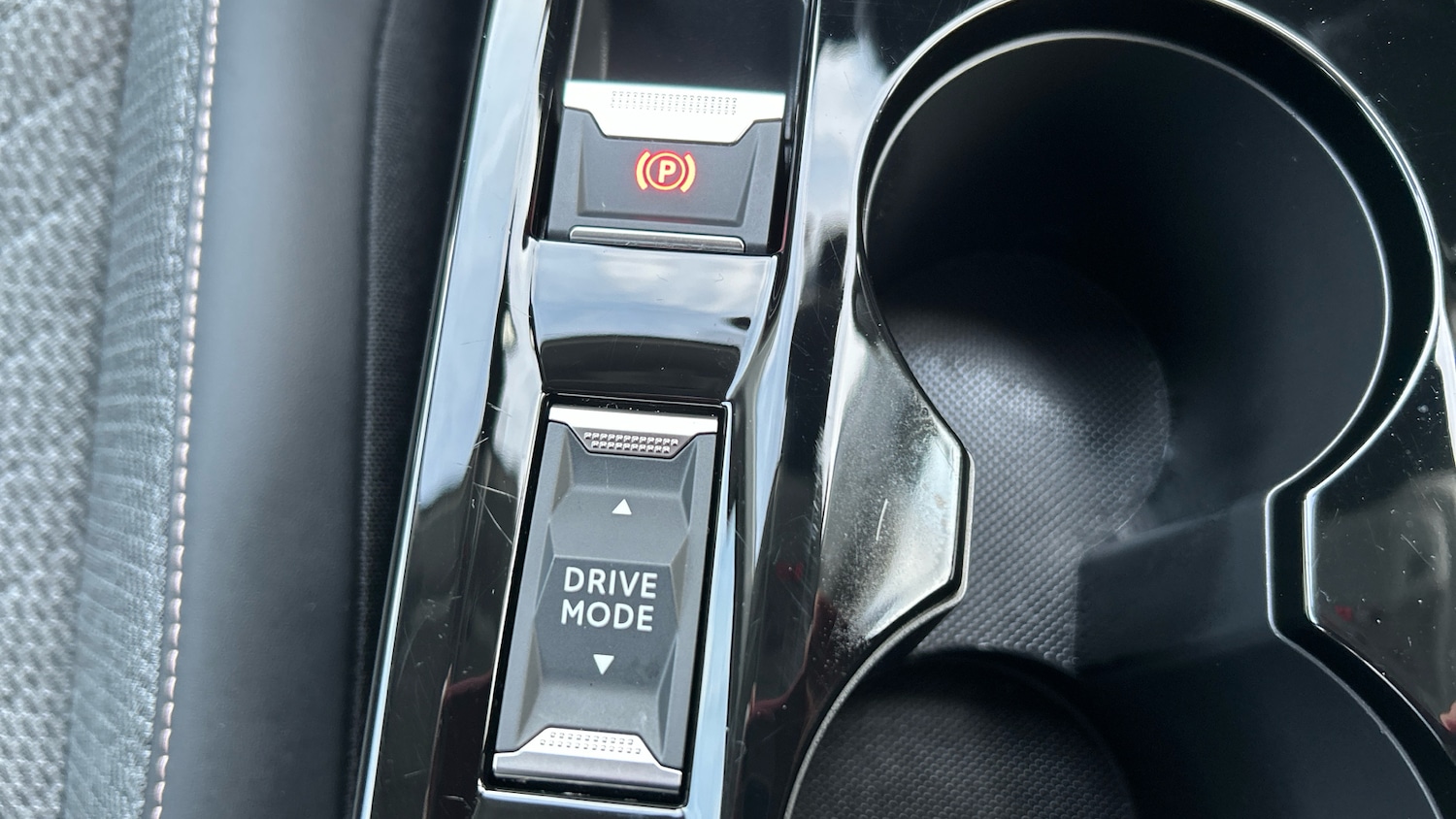 Used Peugeot 208 2024 for sale - 77652952: Photo 25