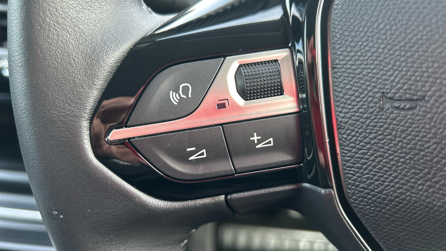 Used Peugeot 208 2024 for sale - 77652952: Photo 28