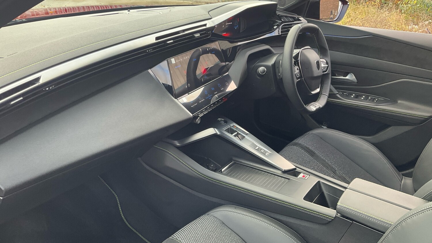 Used Peugeot 408 2025 for sale - 77915901: Photo 9