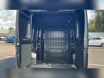 Used Peugeot Boxer 2025 for sale - 75748850: Photo