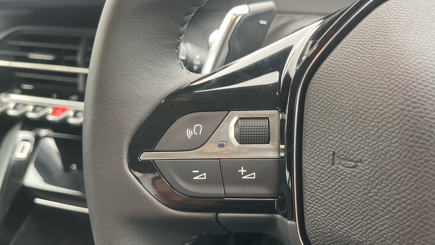 Used Peugeot 208 2025 for sale - 77094368: Photo 31