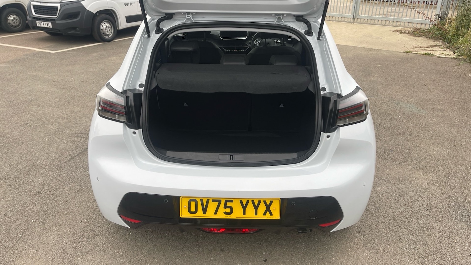 Used Peugeot 208 2025 for sale - 77094368: Photo 4