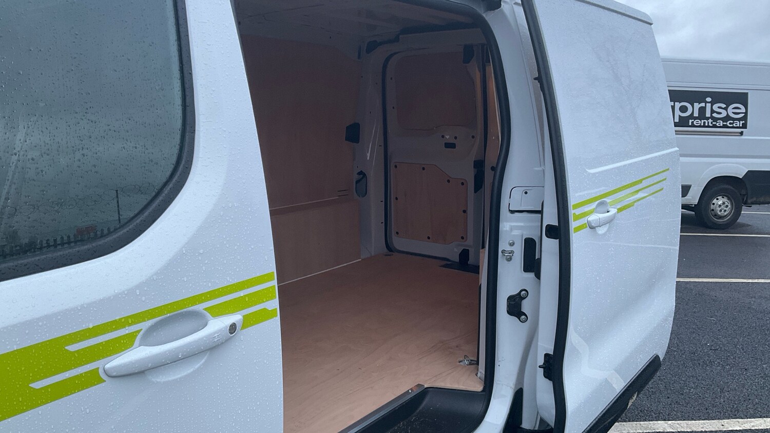 Used Peugeot Expert 2026 for sale - 77460183: Photo 17